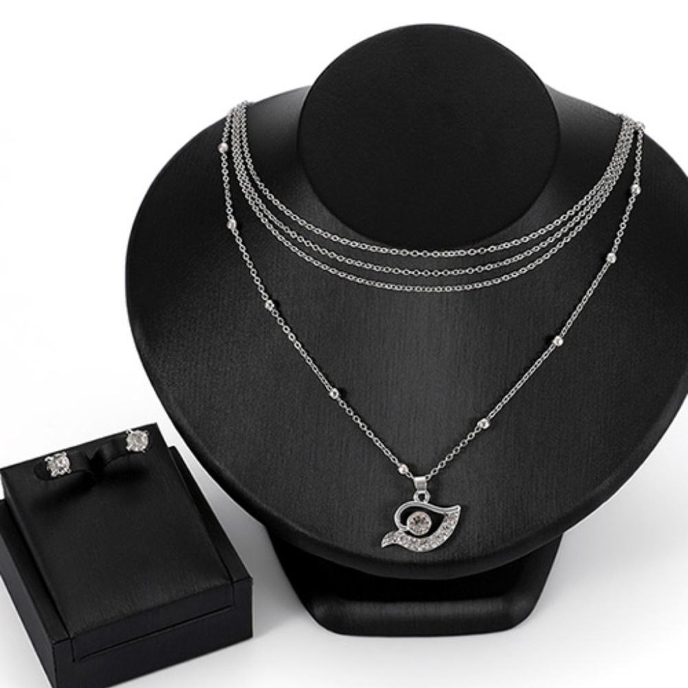 Elegant Leaf Shape Jewelry Set